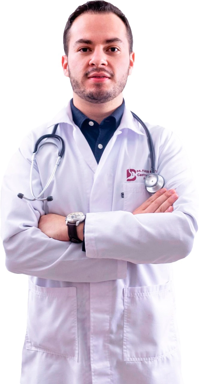Foto del Dr. Fabián Bustamante Albán, especialista en Gastroenterología